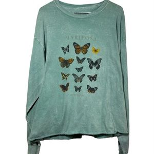 Indie Butterfly Long-Sleeve Tee - size XL
